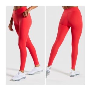 SOLD OUT ONLINE. Gymshark sculpt leggings powder red